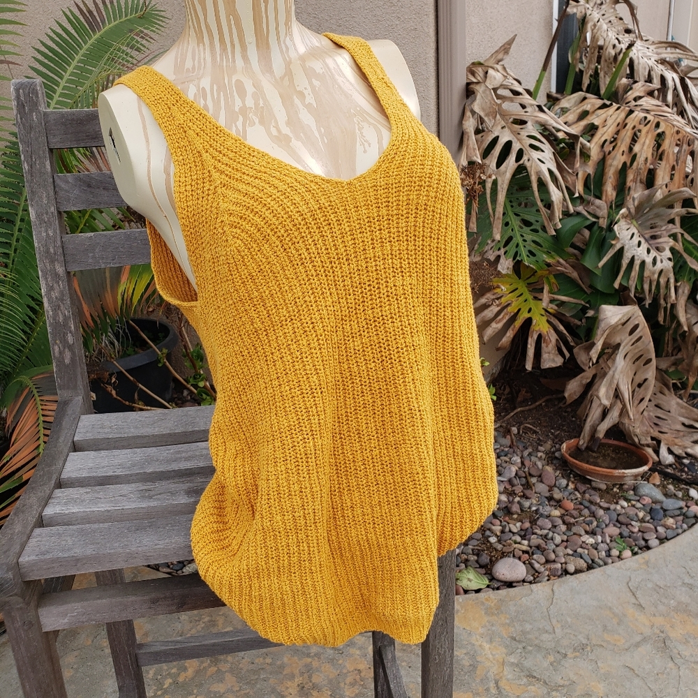 Mustard Yellow Monterrey Knit Madewell Fitted Summer Tank Top size M 70s Look